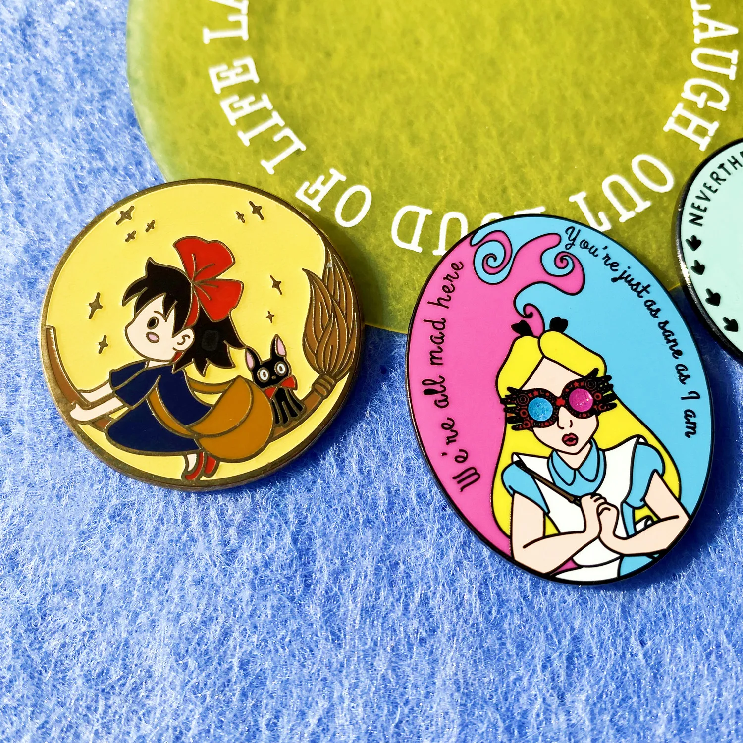 Hot Selling Enamel Pin  Custom Badges No Minimum Metal Logo Enamel Glitter Pin Custom 1.5 Inch Lapel Pins For Souvenir