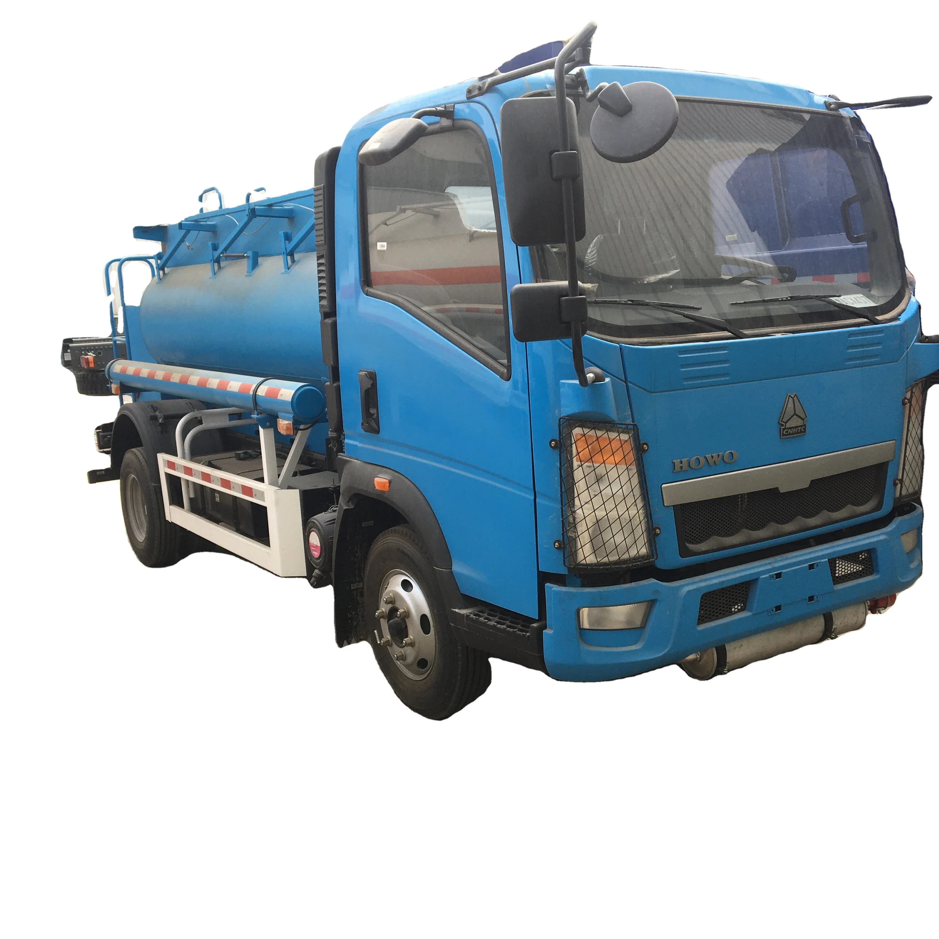 SINOTRUK HOWO 3 м3 mini кубических метров бензовоз