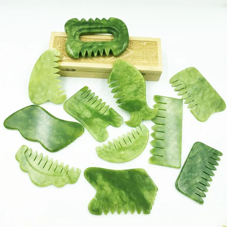 Bulk Custom Logo Natural Stone Comb Head Massager Gua Sha Jade Crystal Comb For Hair Massager Scalp Detox xiuyan Green Jade Comb