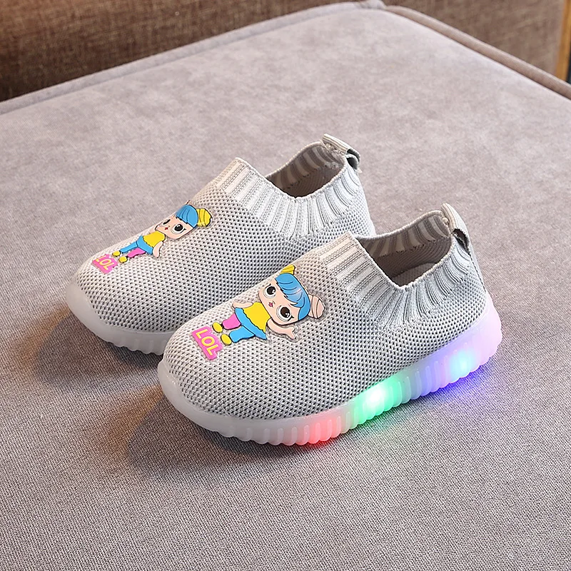 Новинка 2021, лидер продаж, оптовая продажа, дизайнерская сетчатая светящаяся детская обувь Outong, повседневная розовая детская светодиодная обувь для маленьких девочек