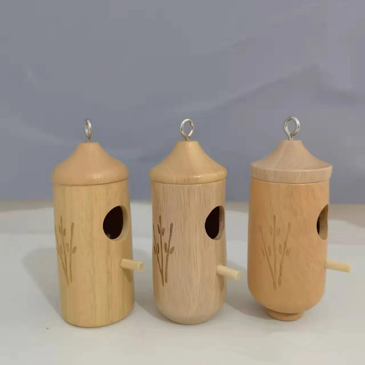 Hummingbird House for Outside Hanging Wood Bird Nest with Metal Hook Perch Natural Wood Material Garden Decoration