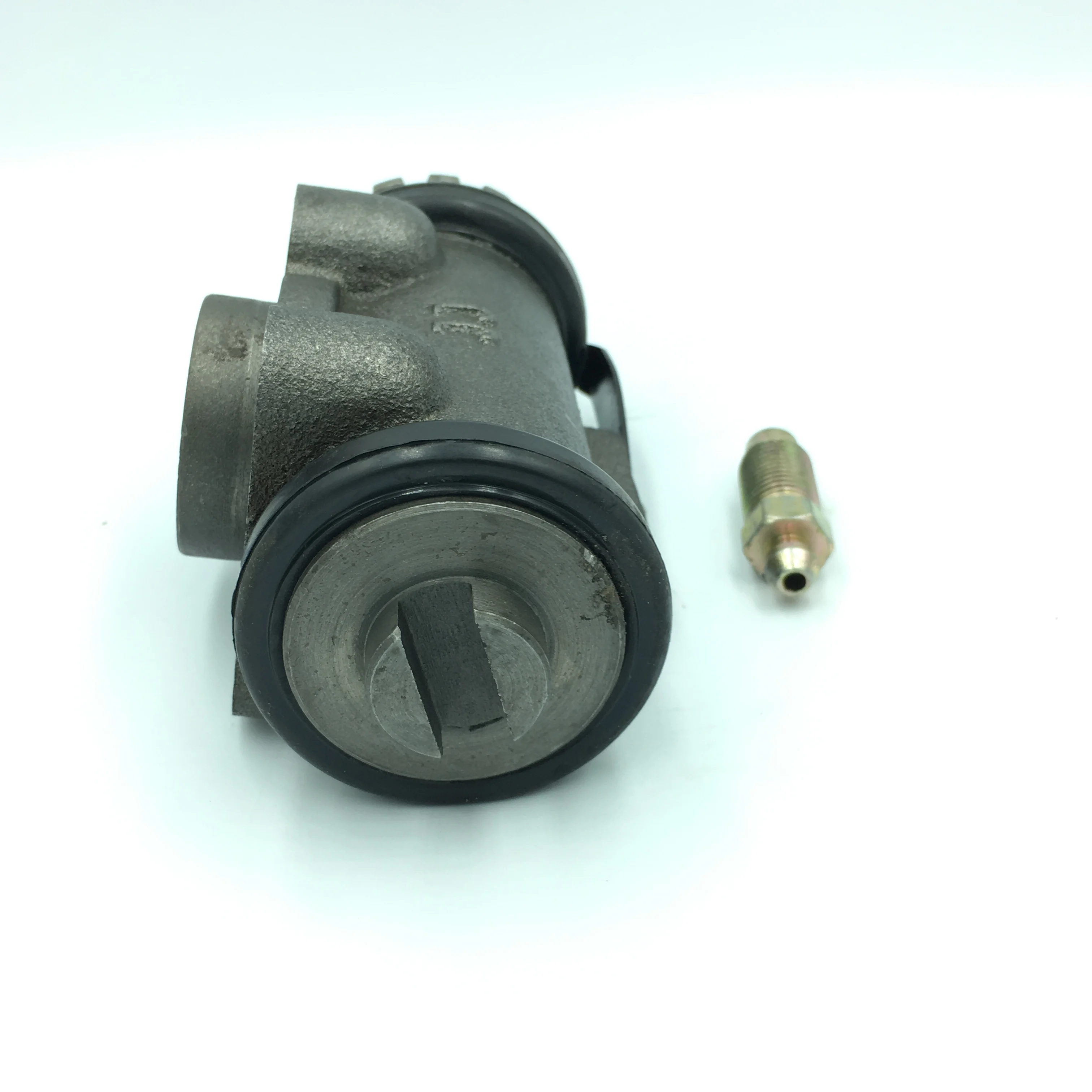 Manufacturer of thermal quality brake pump or wheel brake and wheel brake cylinder NJ1062 rear left top