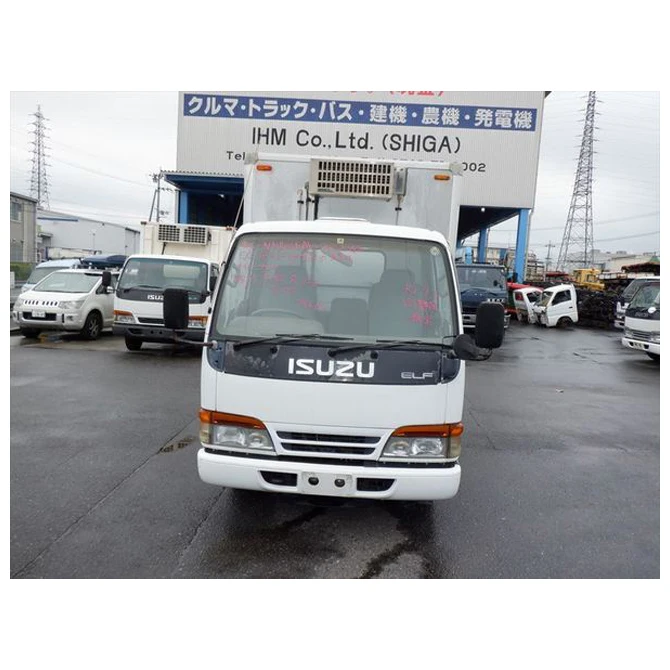 Used cars isuzu elf truck with superior stability engine and chassis