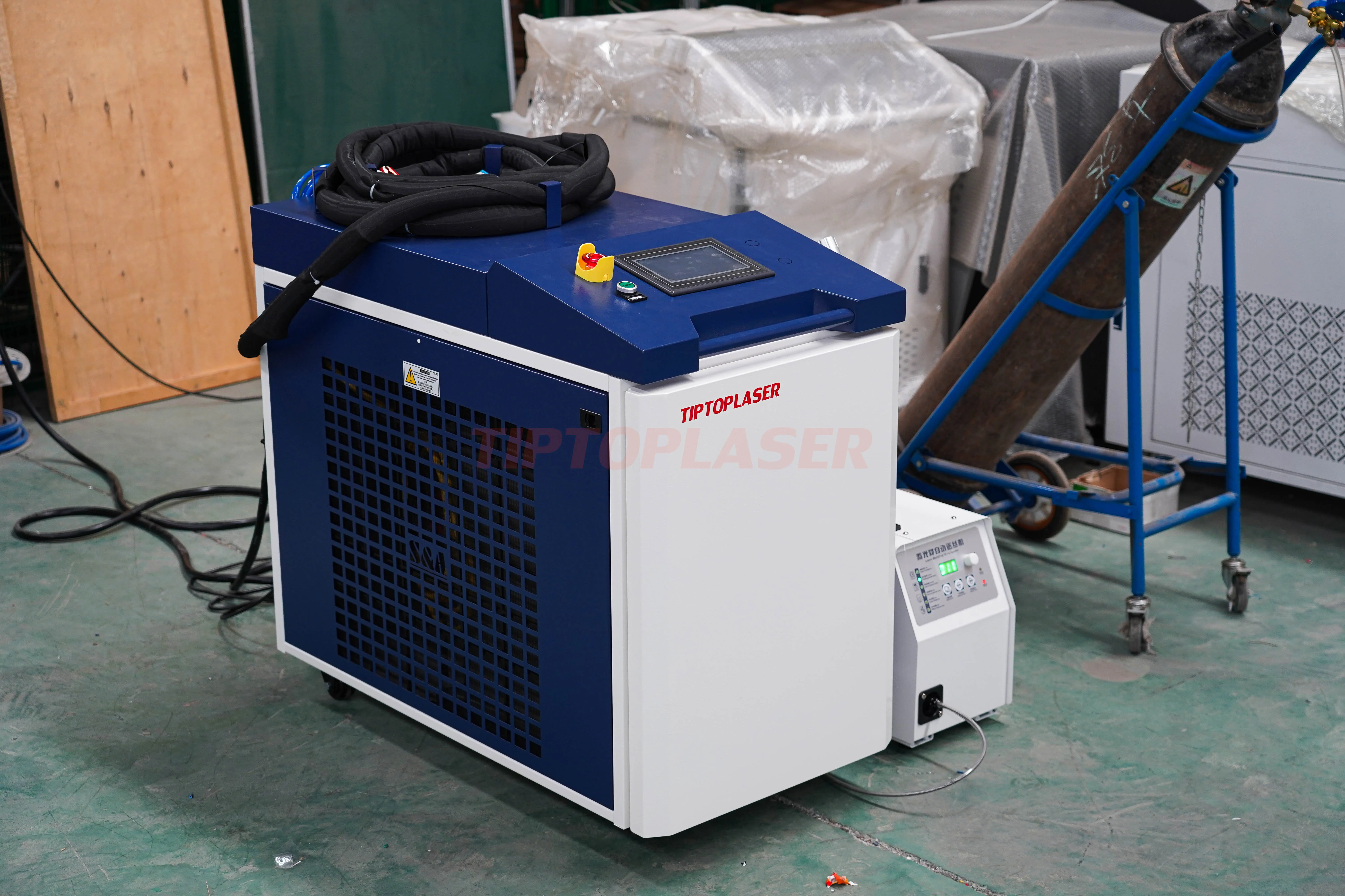 Multifunctional 3-in-1 Hand Held Laser Welding Machine 1KW 2KW 3KW for Aluminium Carbon Stainless Steel Hotels 2 Year Warranty
