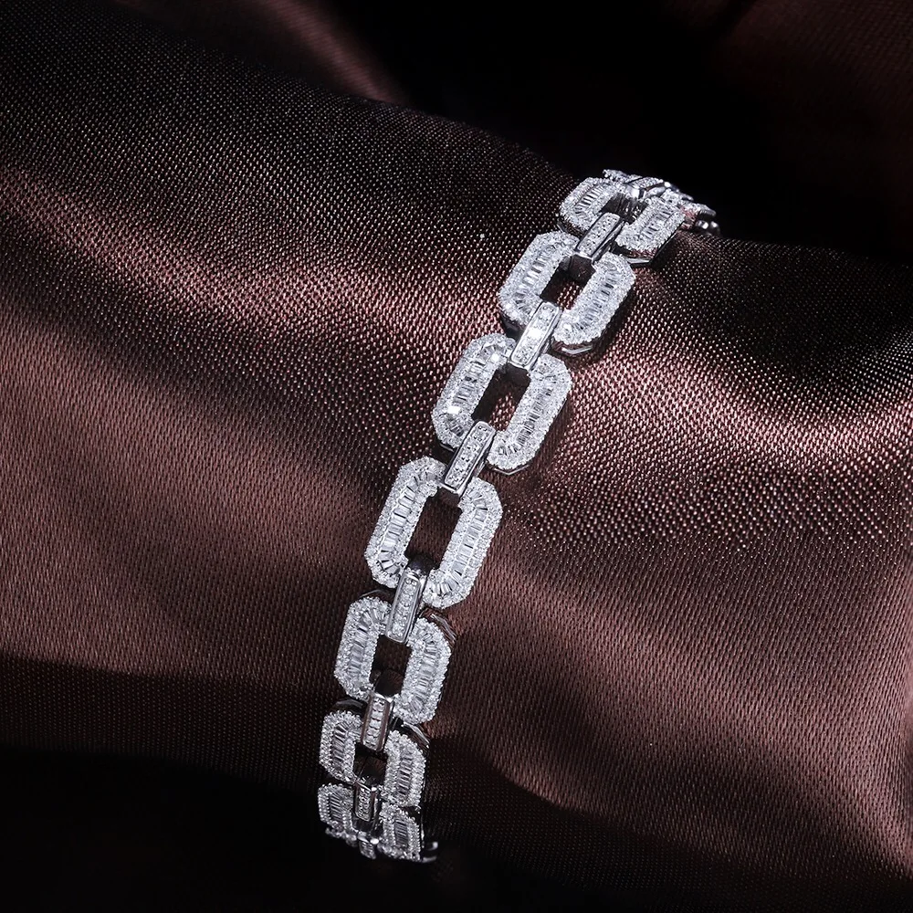 18 karat gold square bracelet inlaid with diamond ladder diamond tennis bracelet