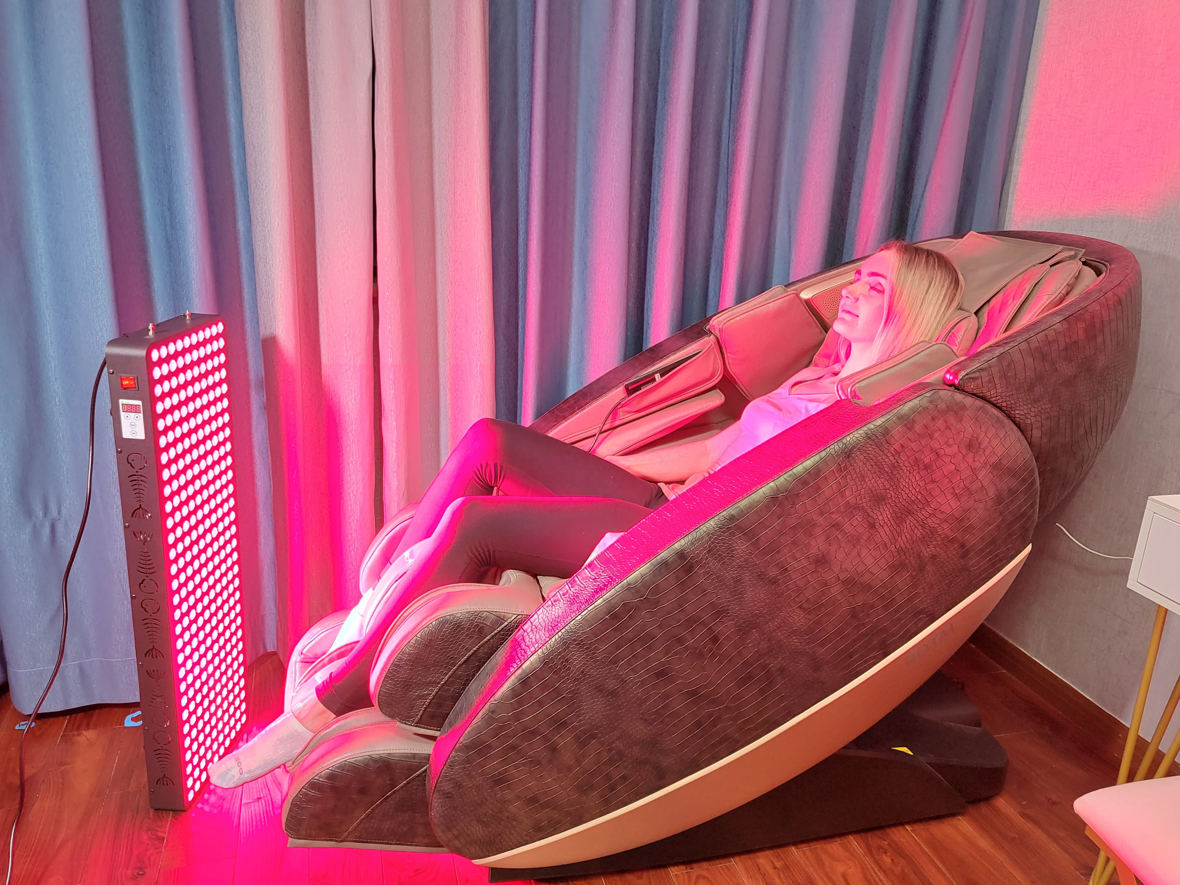 LXR Newest Product Oem 1500w Led Red Light Therapy Intelligent Timing Control Wrinkle Device