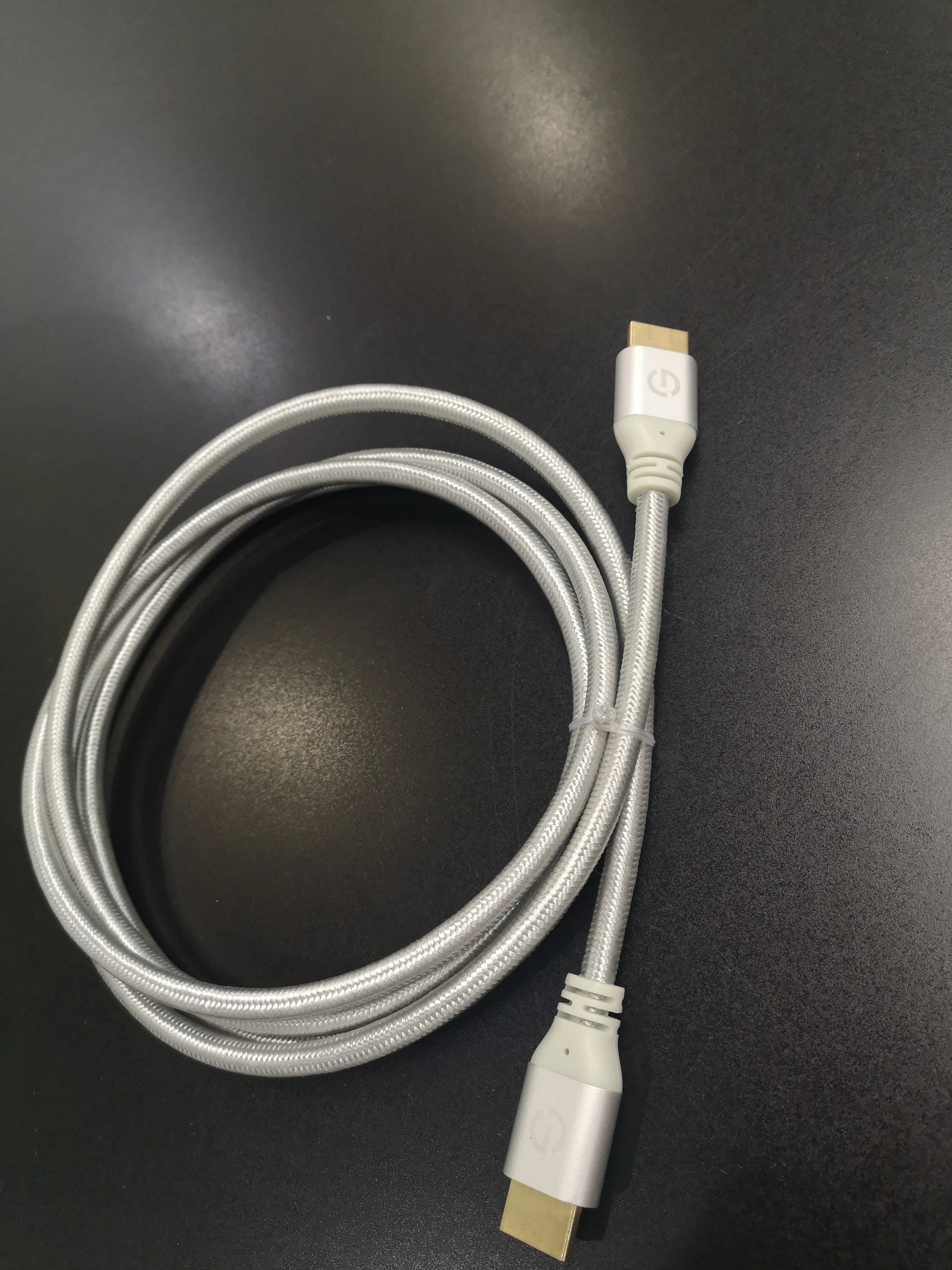 Hot Selling 2160P high resolution black HDMI cable 4K 60HZ at 18gbps with high speed Ethernet for HDTV PS3/4 computer projector