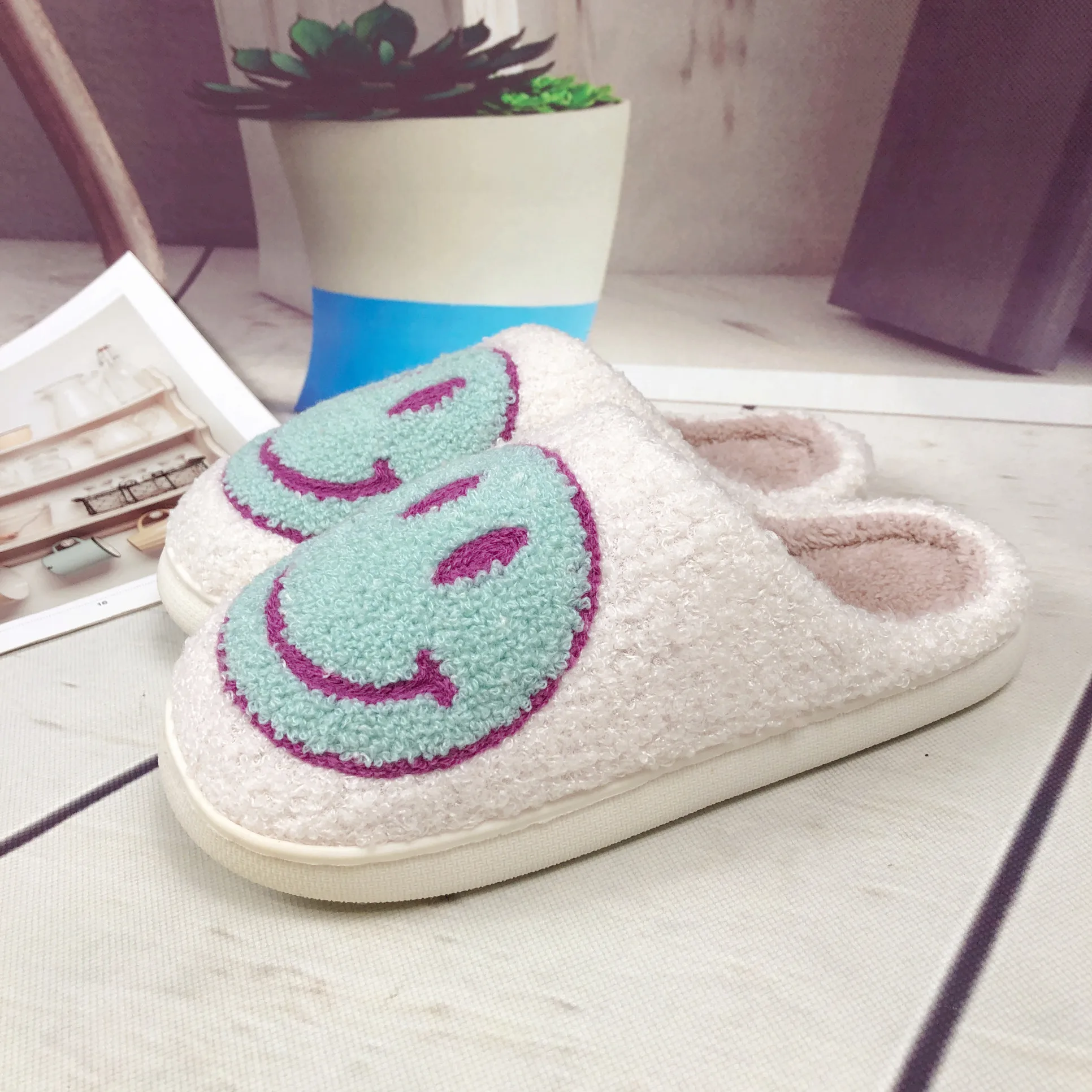 Тапочки женские с крышками и надписью love smile, рождественские плюшевые сланцы с леопардовым принтом, сглаза, смайлик, плохое сердце, кролик