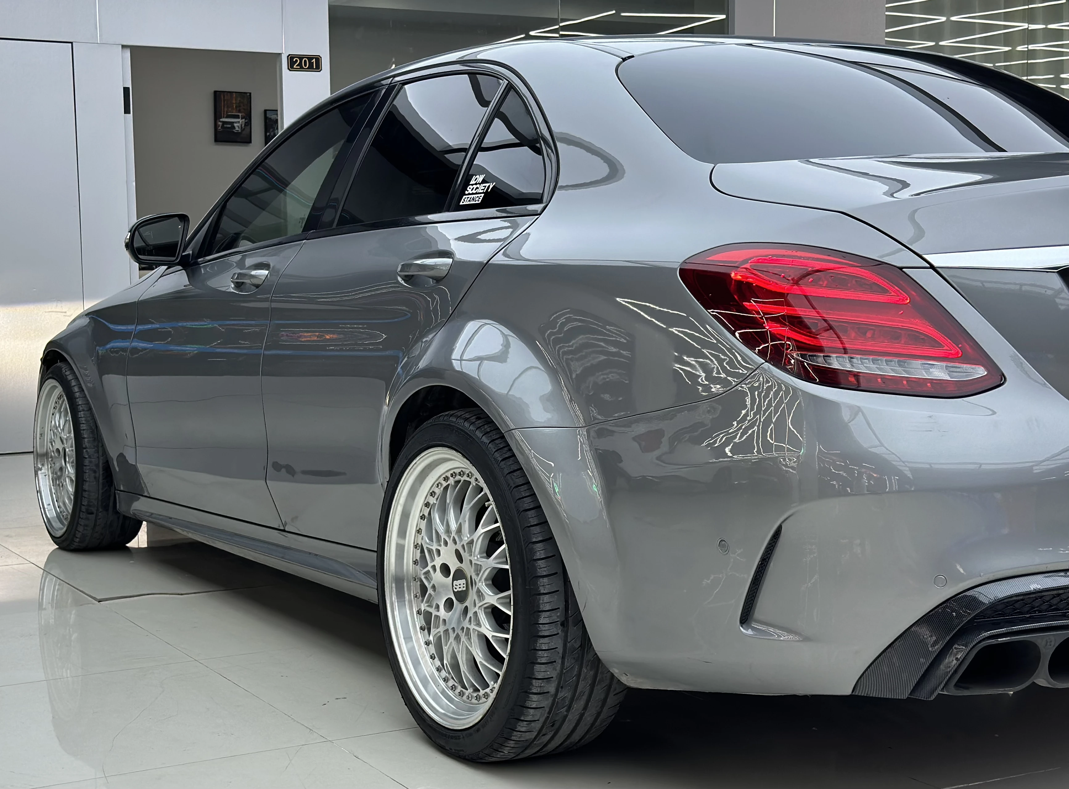 Luxury Cars 2016 MERCEDES BENZ C200 2.0T Sport Vision used cars for family for work