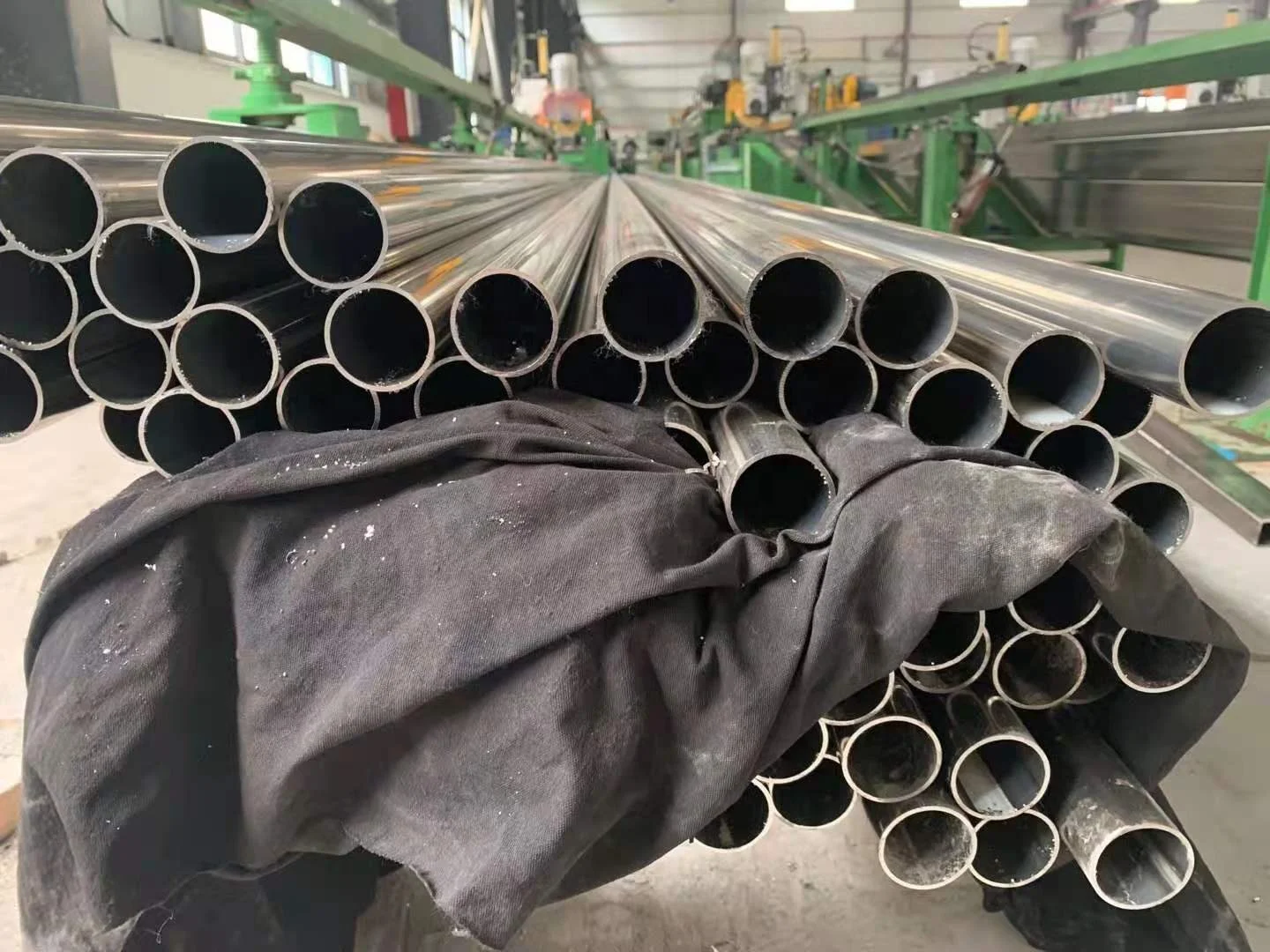 Factory Fast Delivery Customized 201 202 301 304 304L 321 316 316L.316 316l stainless steel pipe