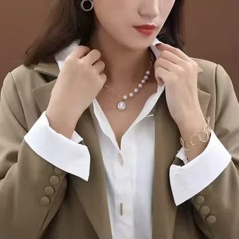 Autumn Winter Necklace for Women Handmade Beaded Imitation Baroque Pearl Pendant with Link Chain for Party Wedding Gift Ideas