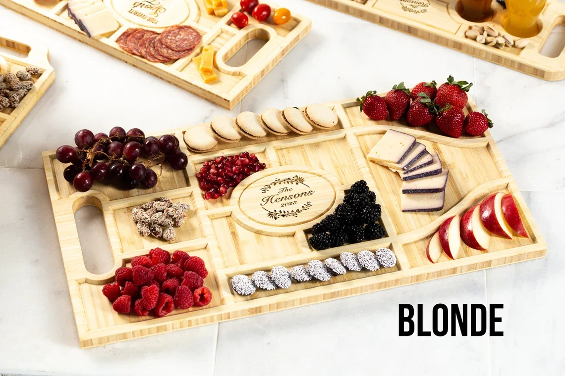 Wholesale Personalized Bamboo Large Charcuterie Board Meat Platter Design Cheese Serving Tray  in Stock
