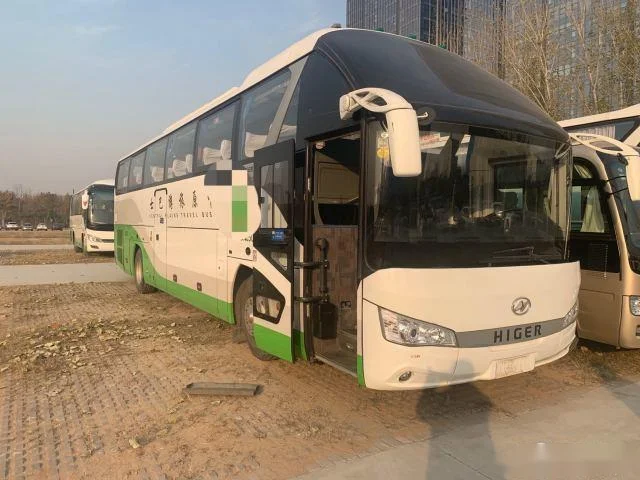 Китайский роскошный автобус на 50 сидений Подержанный Higer KLQ6122