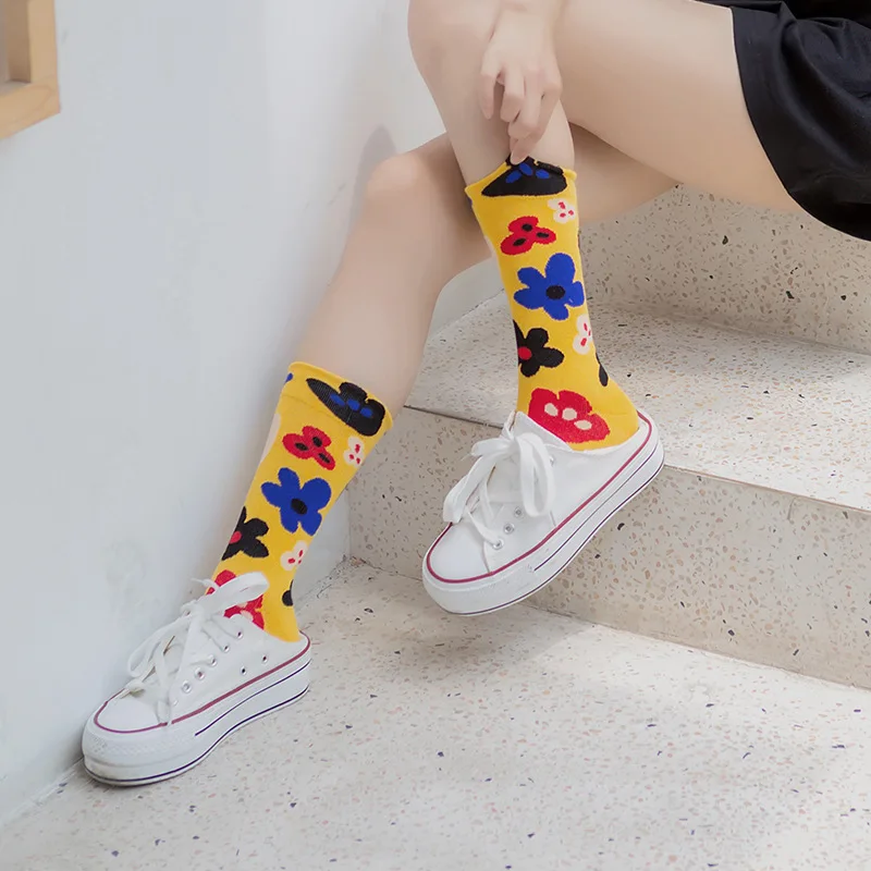 Fashion Beautiful Daisy Flower Pattern Socks