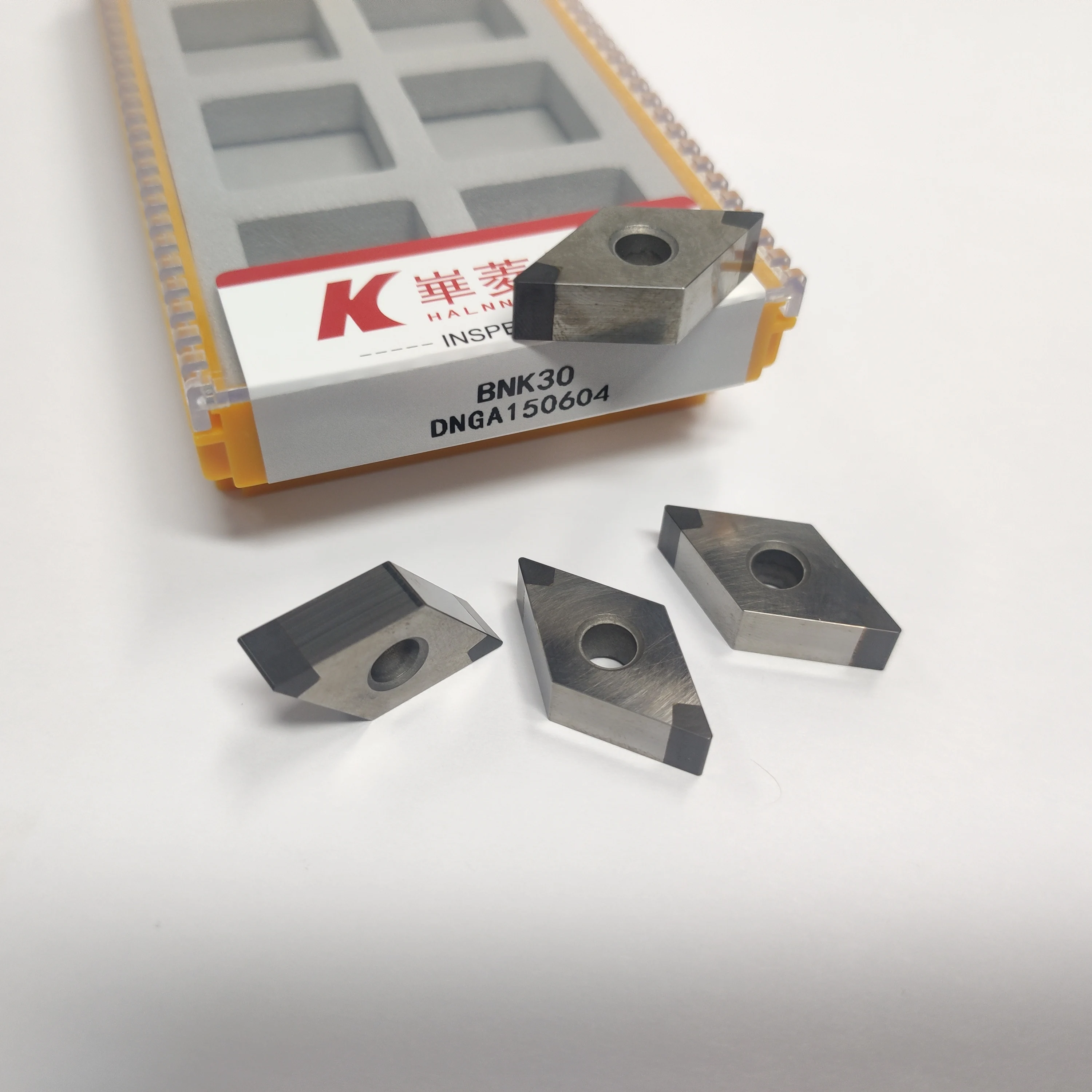 WNGA080404 Hot-selling superalloy CNC lathe diamond blade CNGA WNGA cbn pcd inserts