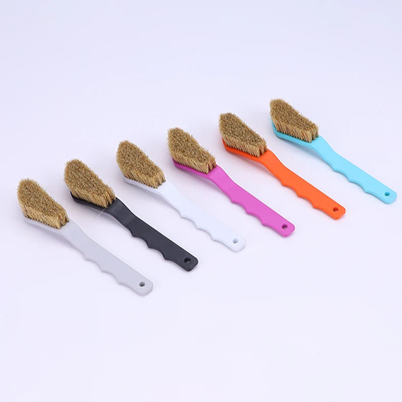 custom boars hair climb chalk brush and rock climbing brush boar