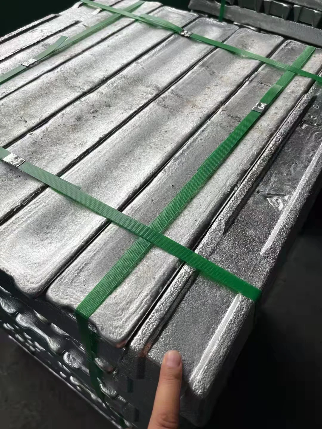 Слитка из алюминиевого сплава ADC12 Китай слитка adc12