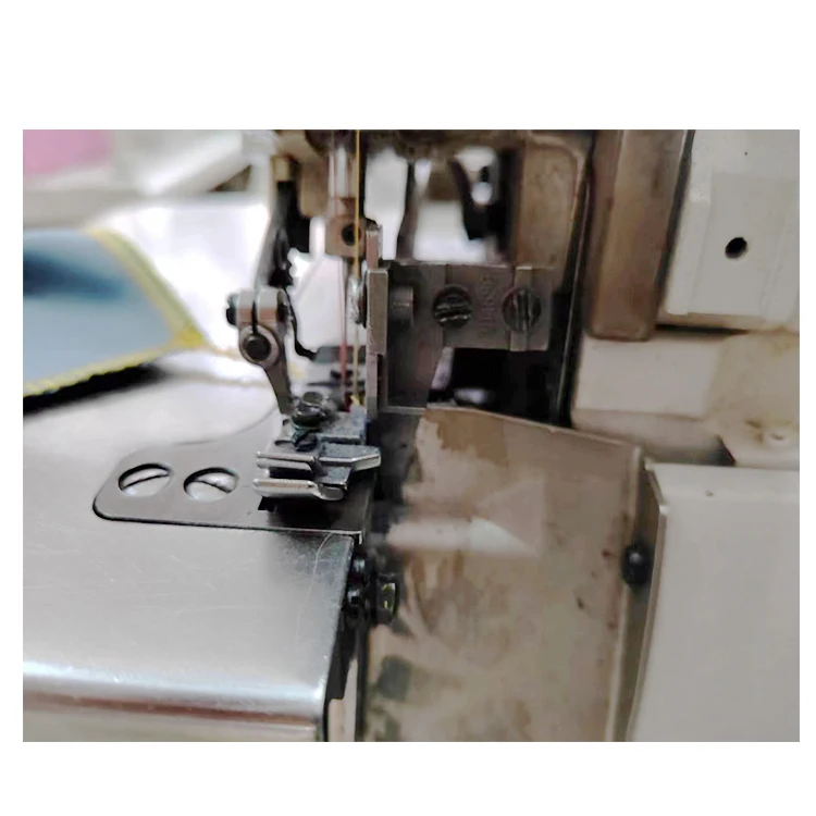 Industrial Used overlock 4 thread Pegasus M700 Heavy Duty Mattress Sewing Machine with great price