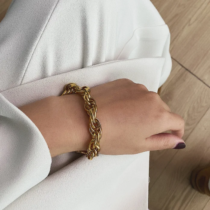 
XG1198 2020 Women Cool wind ins braided chain bracelet act the role ofsimple minority design OT buckle mixed color bracelet 