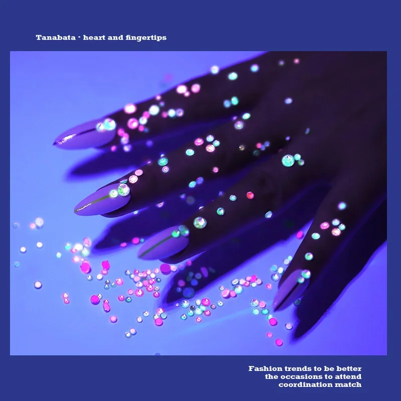 Wholesale Mixed Sizes Luminous Nail Rhinestones Crystal Shiny Nail Flat Drill Flash Glass Nail Art Decorations Tools