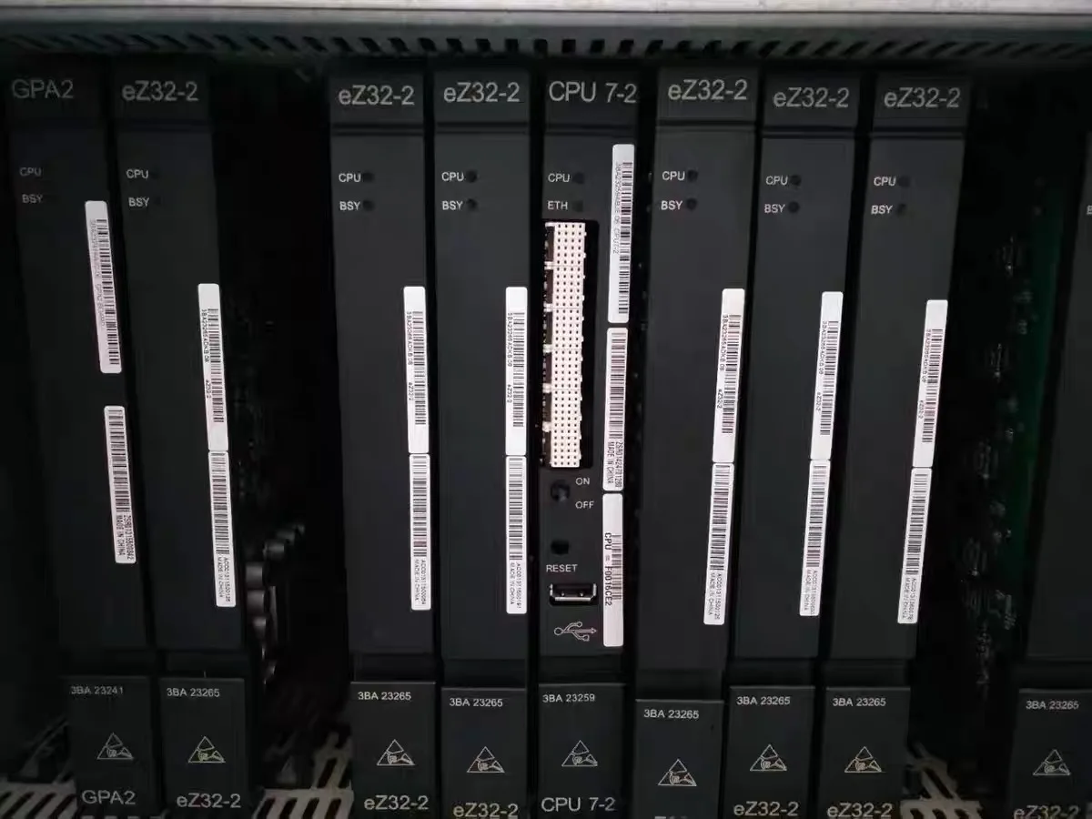 OXE 4400 предприятия печатная плата Новый z24 eUA32 INT-IP3 eZ32 -- 2 3BA23265