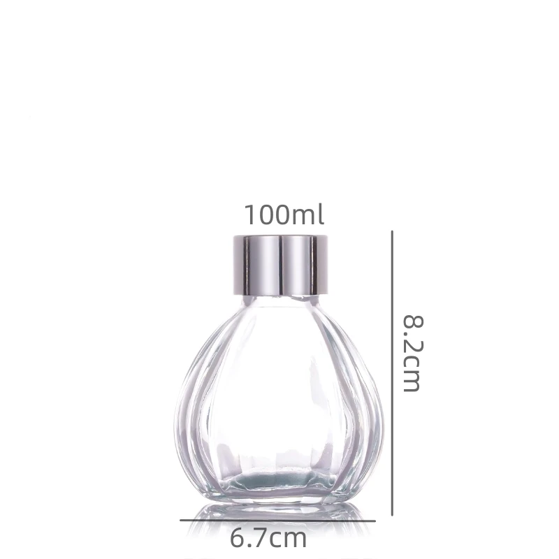 Creative model Transparent Glass empty aromatherapy bottle Reed Diffuser Bottle with Lid Hedgehog shape