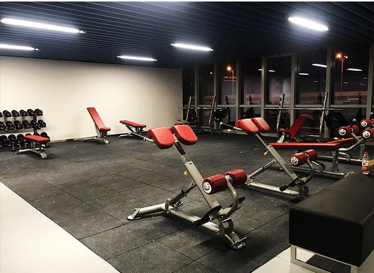 2021 Wholesale Cheap High Density Rubber Floor Mat Sport Colorful Gym Rubber Flooring Mat Floor Non Toxic Indoor Heavy Duty