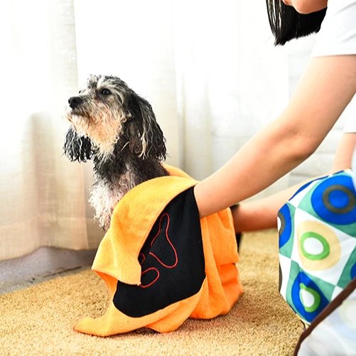 Новый дизайн хорошее впитывание мягкое приятное на ощупь банное полотенце из микрофибры для