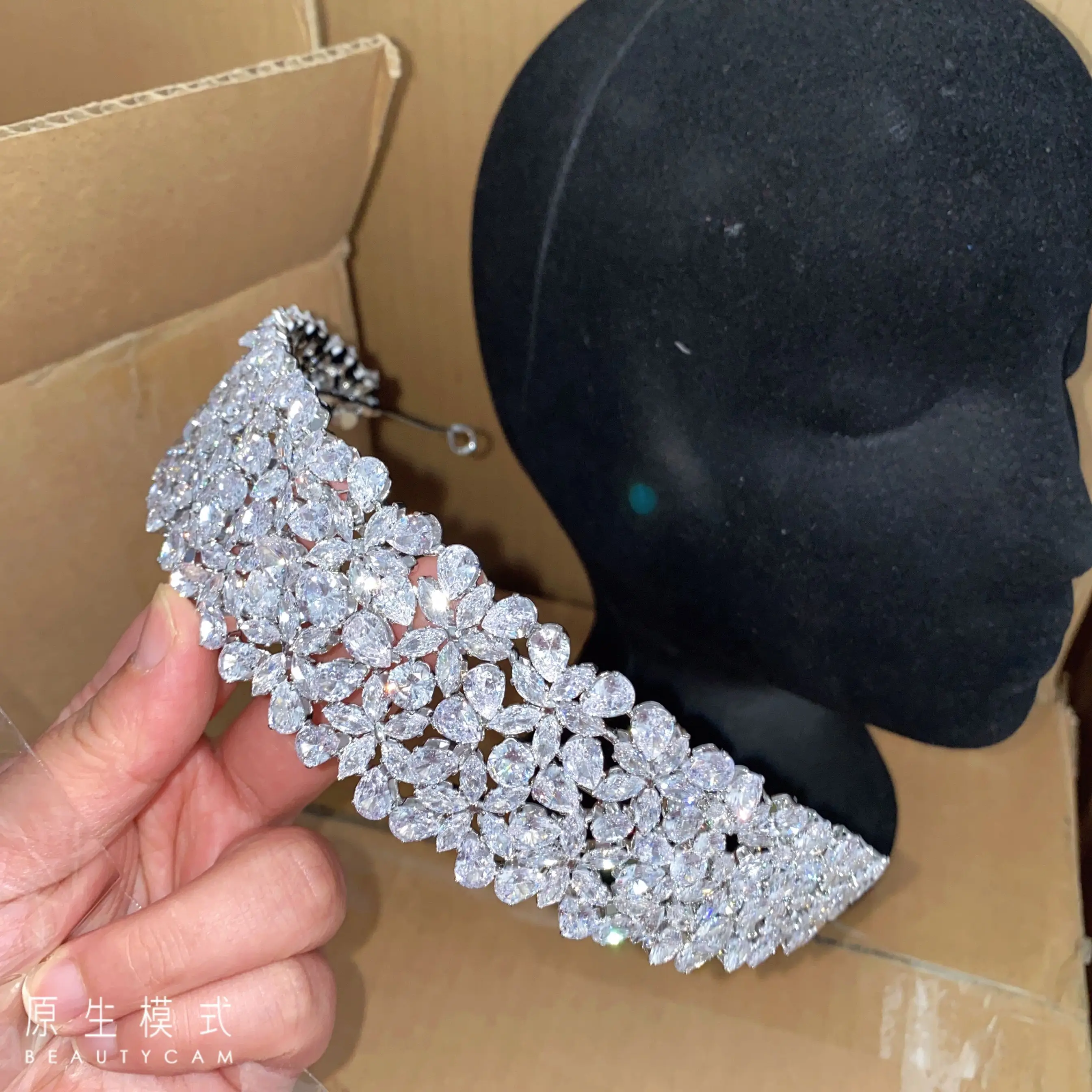 Wedding Hair Accessories Full Rhinestone Zircon Headband Oval CZ Rhinestones Bridal Queen Stars designs Tiara hair Band T0184