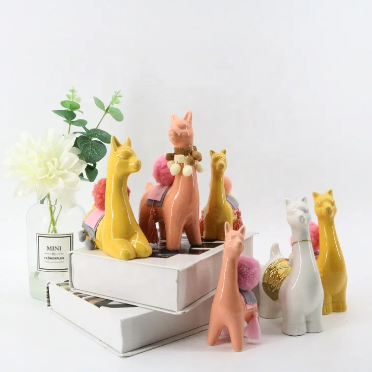 modern design colorful ceramic alpaca home accessories decoration ornament