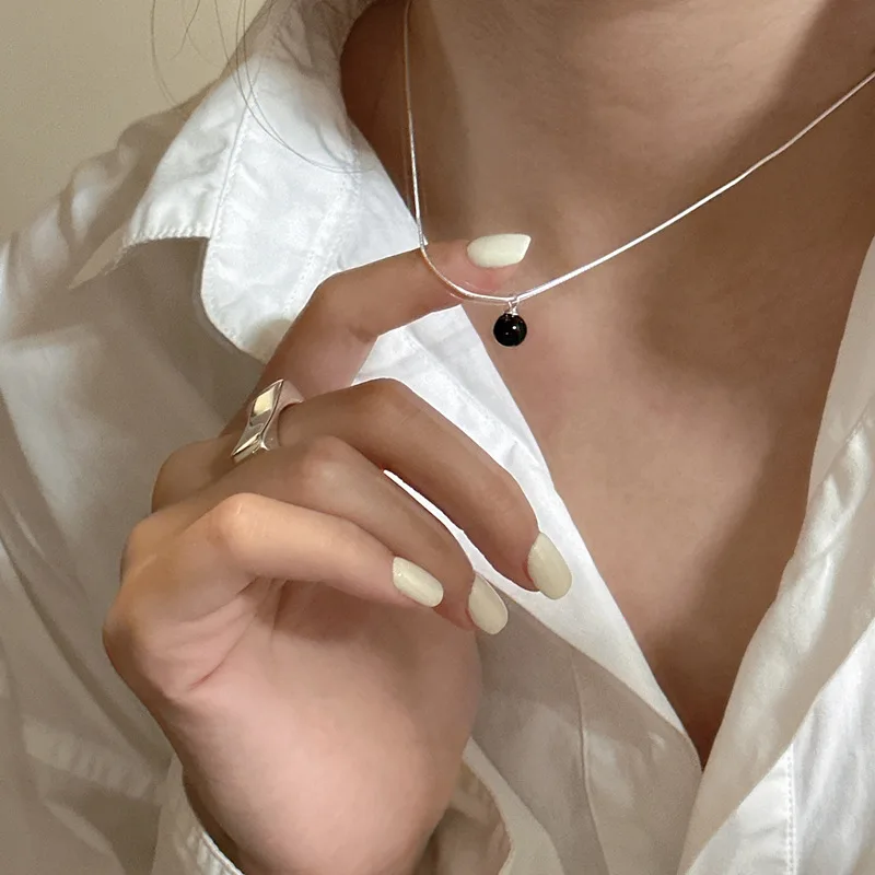 925 Sterling Silver Snake Chain Round Black Agate Pendant Necklaces Women Jewelry