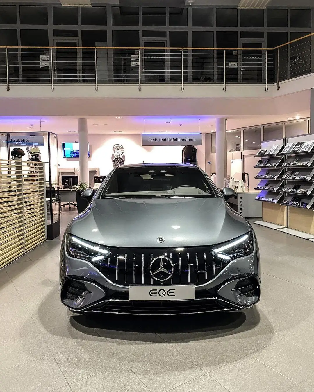 2024 бензо-бензо 4WD чистый электрический с седаном внедорожником MercedesS Benzs EQC Suv 350 500 4matic BenzS