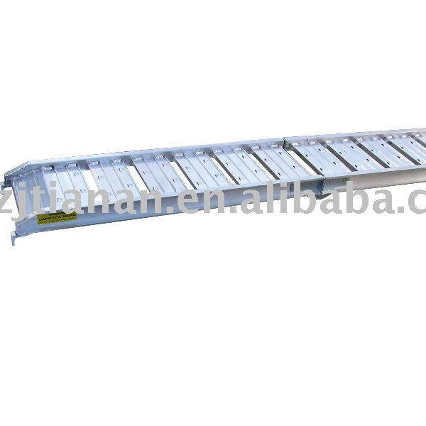 Heavy Duty Aluminum Load Ramp Maximum Capacity 200KGS Foldable Aluminum Ramp