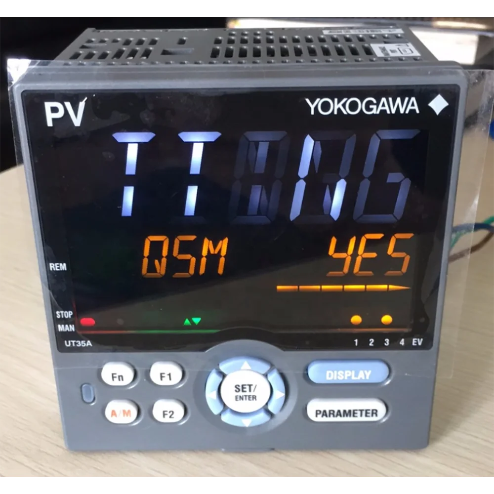 YOKOGAWA UT35A/UT32A General Purpose Temperature Controller Yokogawa UT32A-100-10-00