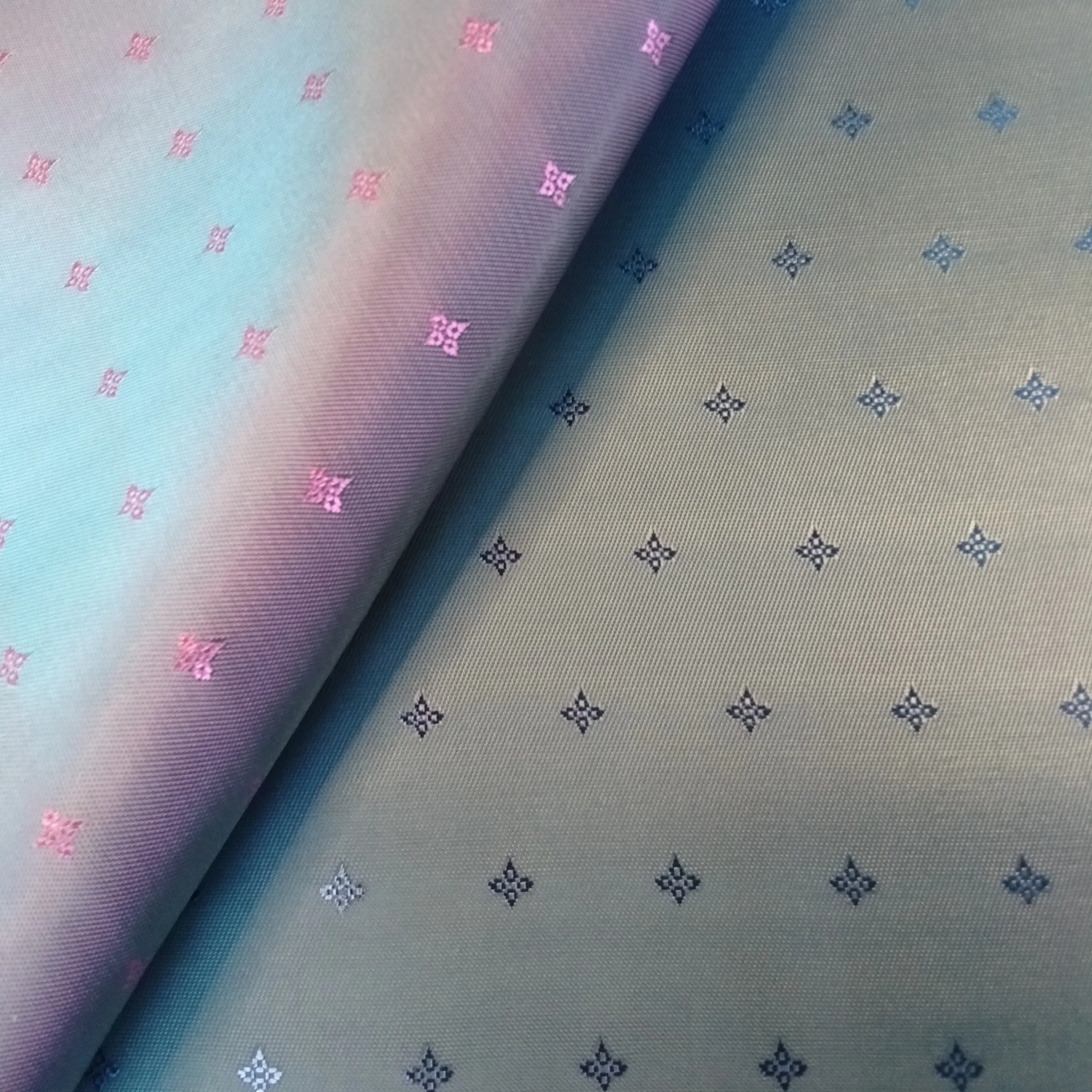 2022 new high quality polyester  viscose paisley woven brocade jacquard lining fabric for suit coat jacket garment