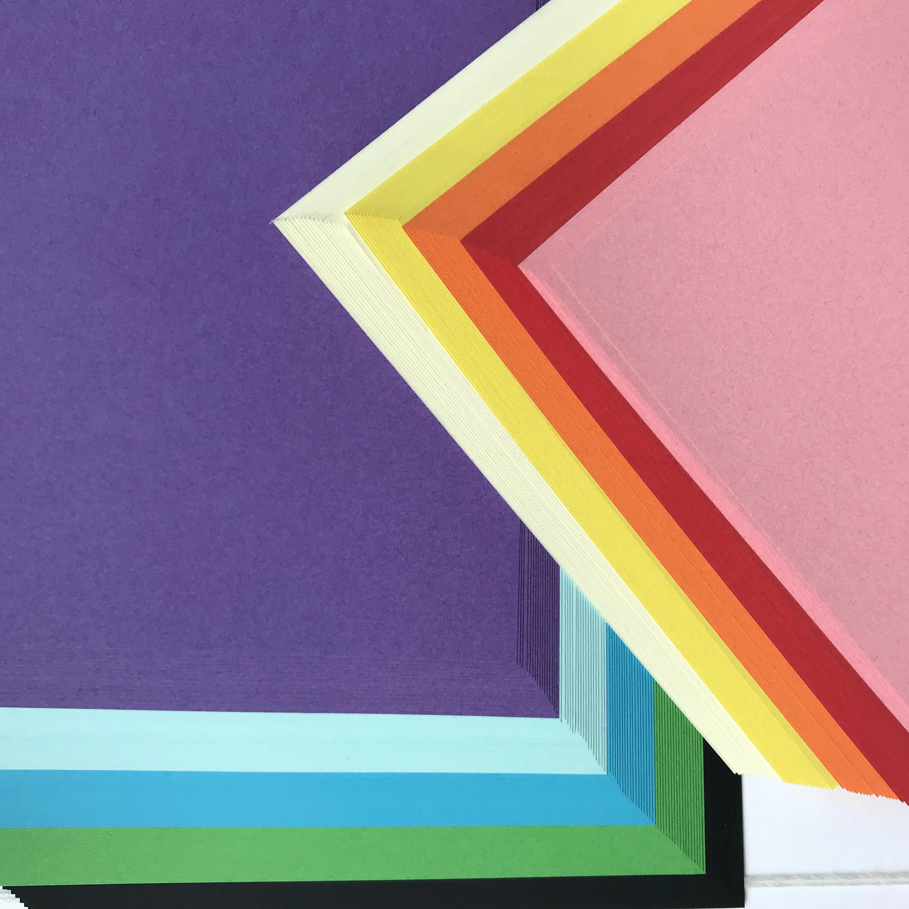 787*1092mm/700*1000mm/889*1194mm Double Sides Coloured  Pure Wood Pulp Yellow Paper Sheet