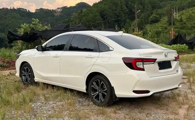 Used cars for sale  Honda Lingpai 180Turbo CVT Phantom Night Edition 2021 - 2023 license plate fine car