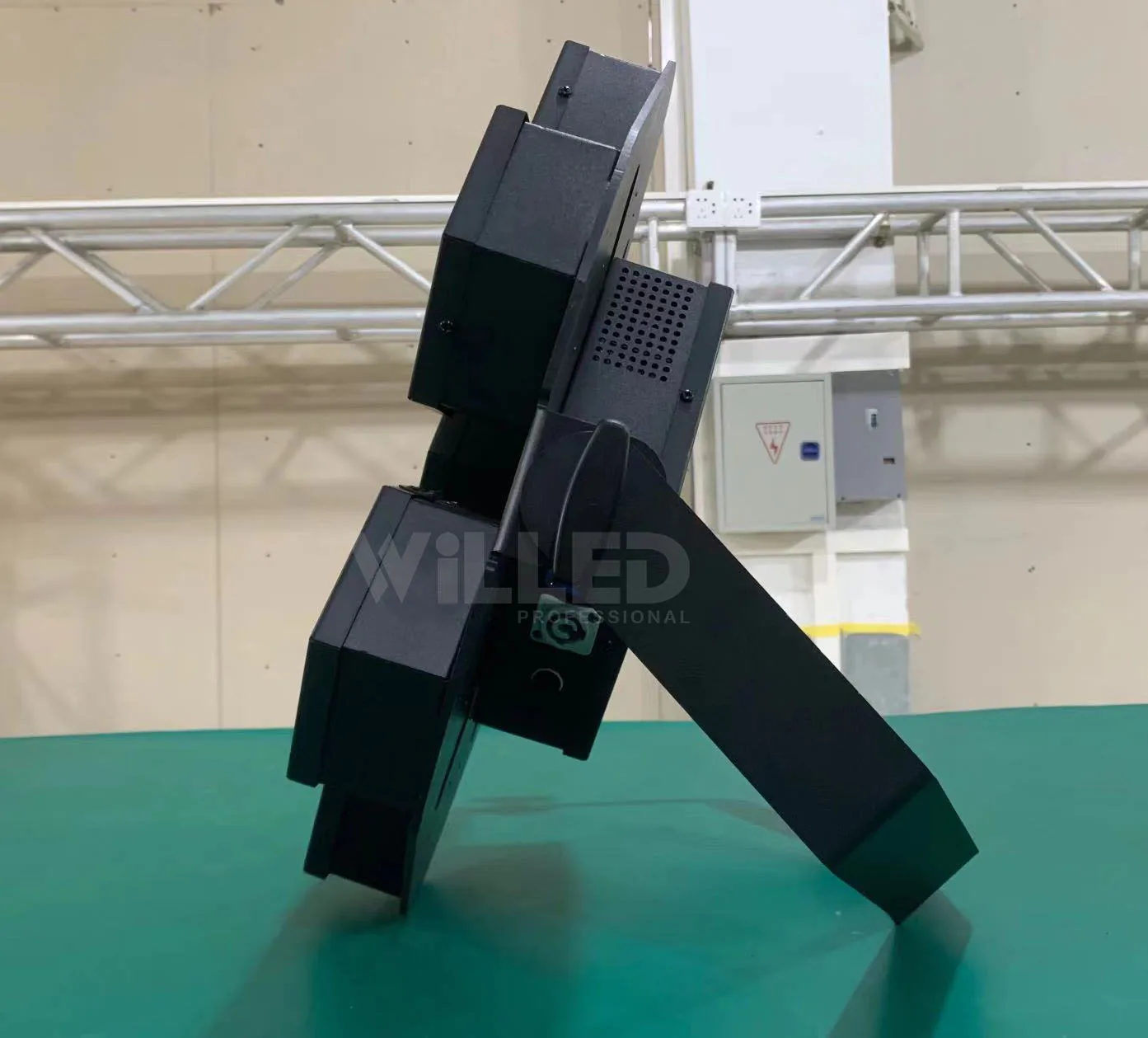 P1 MINI LED 7pcs x 30w LED warm white DJ disco stage background led vintage Halogen portman P1 retro lamp