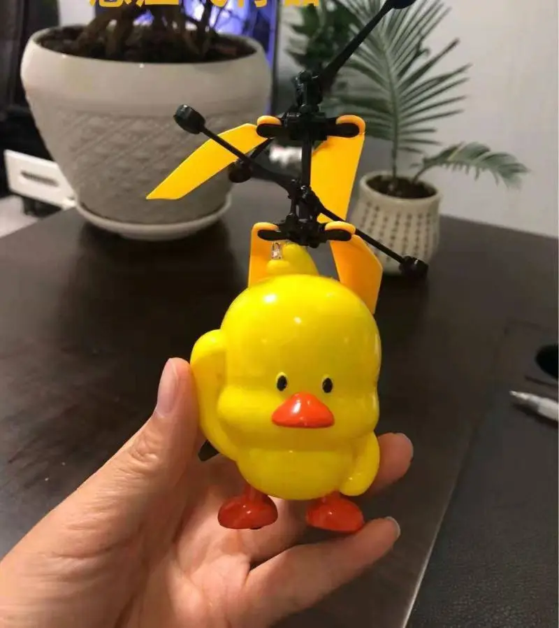 SS flynova pro flying ball fidget spinner flynova ufo fly helicopter flynova toy hand operated drone