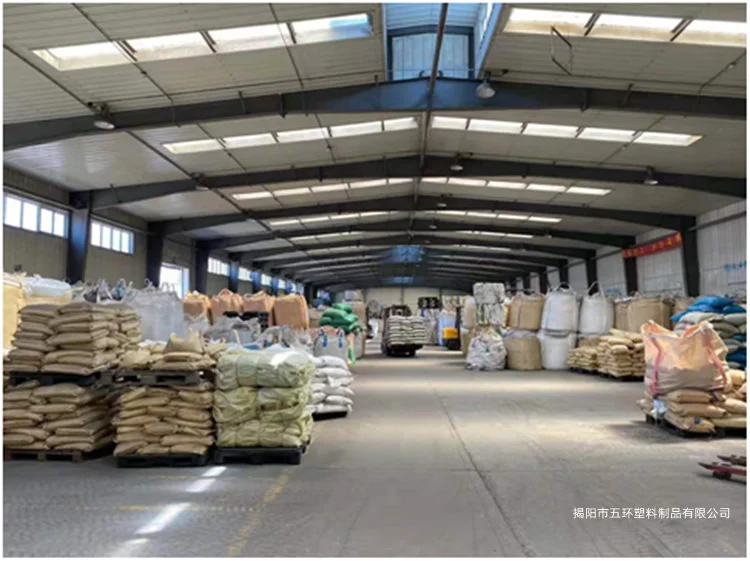 Plastic Bucket with Lid with Cover Water Pail Bucket Factory Hot Sale 10L 13L Carton Storage Multipurpose BUCKETS 