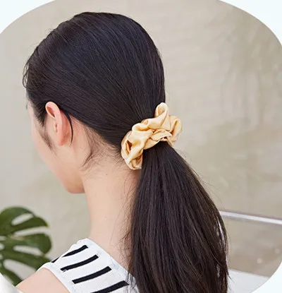 100% Silk Hair Ties No Damage lovely fashion Silk Scrunchies hair band custom logo Best seller