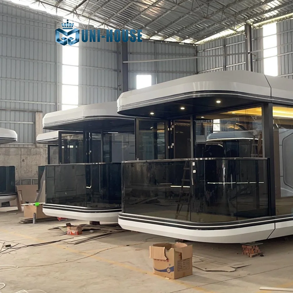 20ft 40ft Steel Prefabricated Modular Mobile space capsule Home Container House for sale