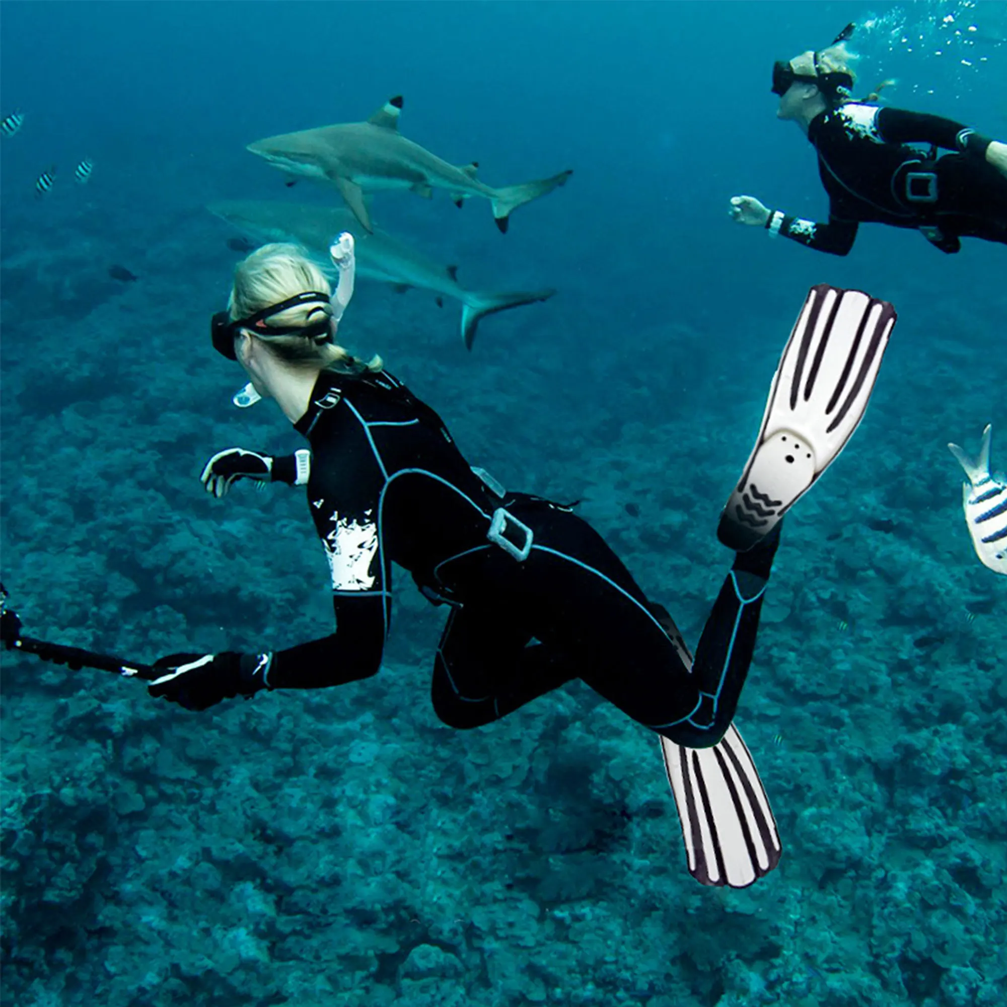 High Quality Depth Diving Scuba Flippers OEM Logo Customizable Full Foot TPR Rubber Fin Adjustable Wholesale Scuba Dive