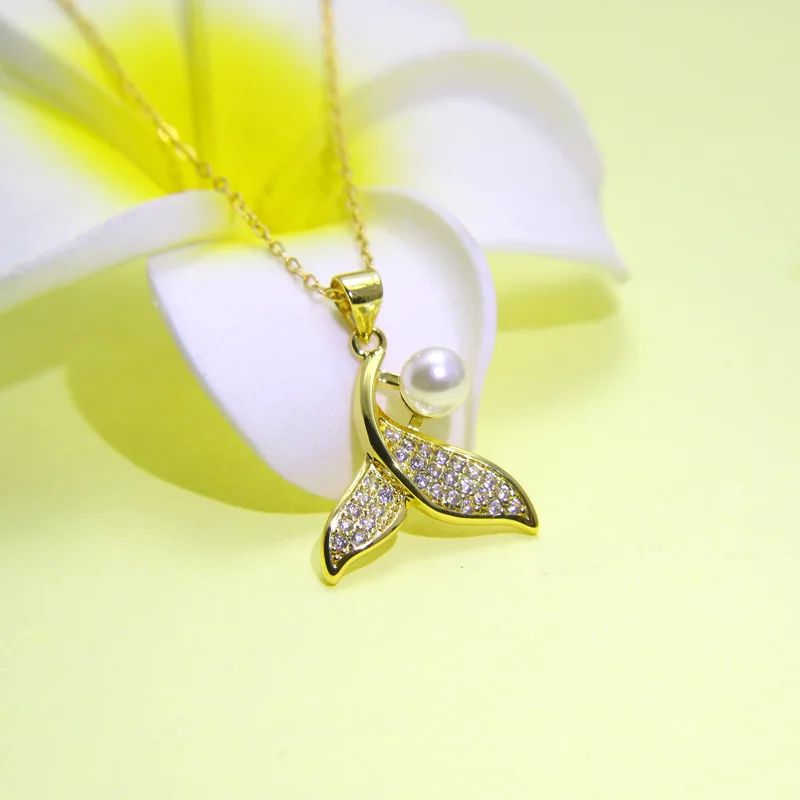 Wholesale Delicate White Imitation Pearl Mermaid Tail Pendant Necklace Copper Zircon Wedding Bridal Jewelry for Women Mother