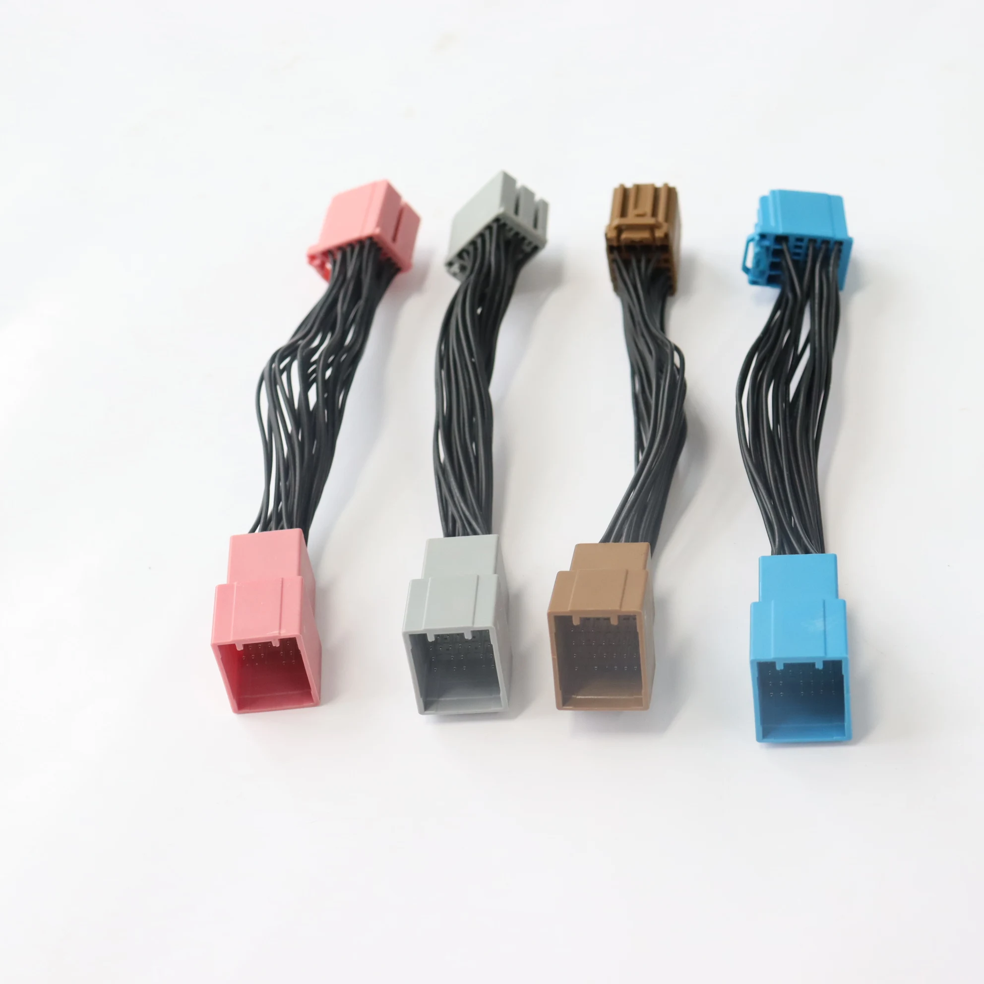 Hybrid Car  BCM 25/26/27/32 Pin Wire-to-Device Plug Assembly Body Control Module Wiring Harness