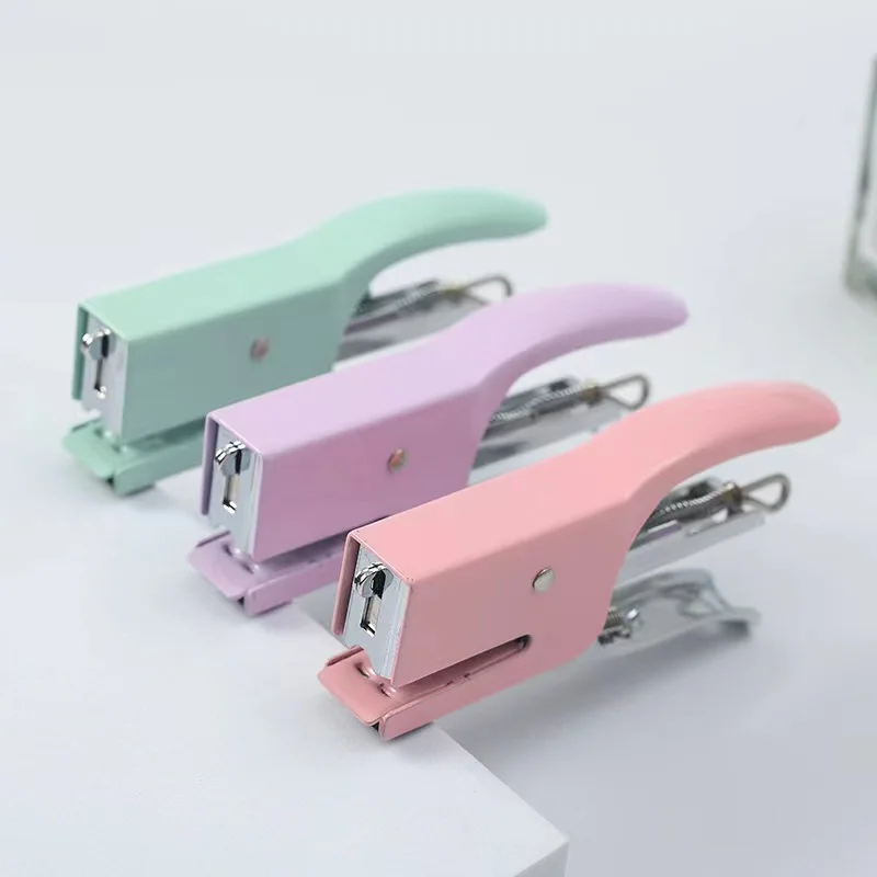 Stationery Set Color Stapler and Labor-Saving Staples Remover
