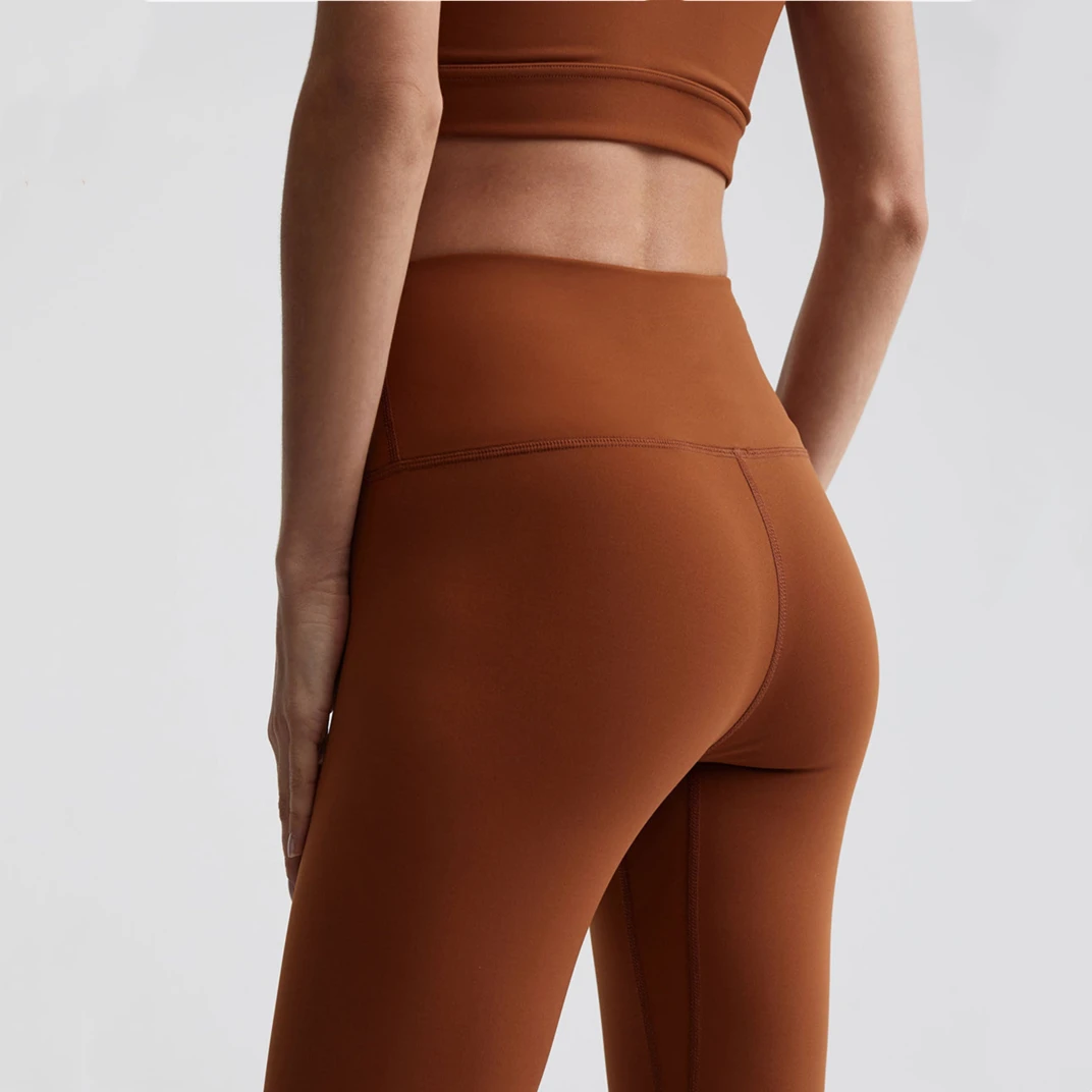 Wholesale Cute Fitting Running Yoga Outdoor Sportswear Women Clothing Active Wear Gym Fitness Sets