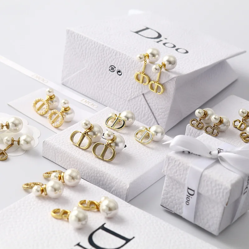 CD Letter Earrings Wholesale European And American Pearl Earrings Retro High Version Silver Needle Fashion Earrings