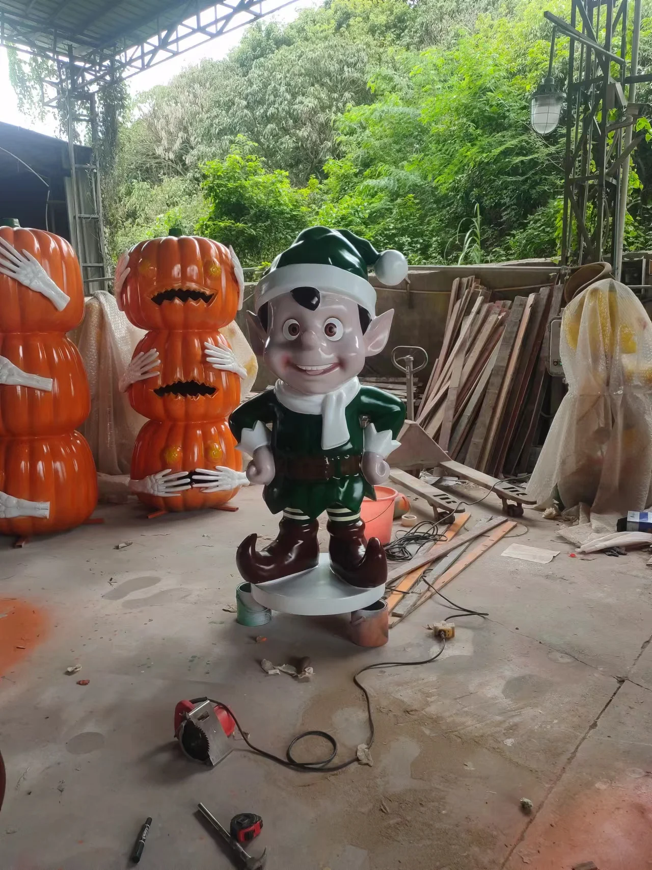 Commercial fiberglass giant large led outdoor Christmas lights life size reindeer candy cane elf display decorations