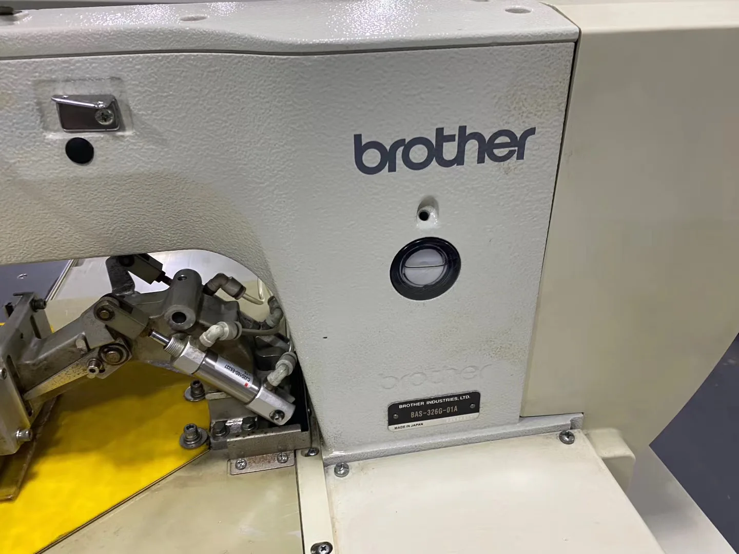 Высокоскоростная Швейная машина Brother 326 с компьютеризированными узорами японский бренд